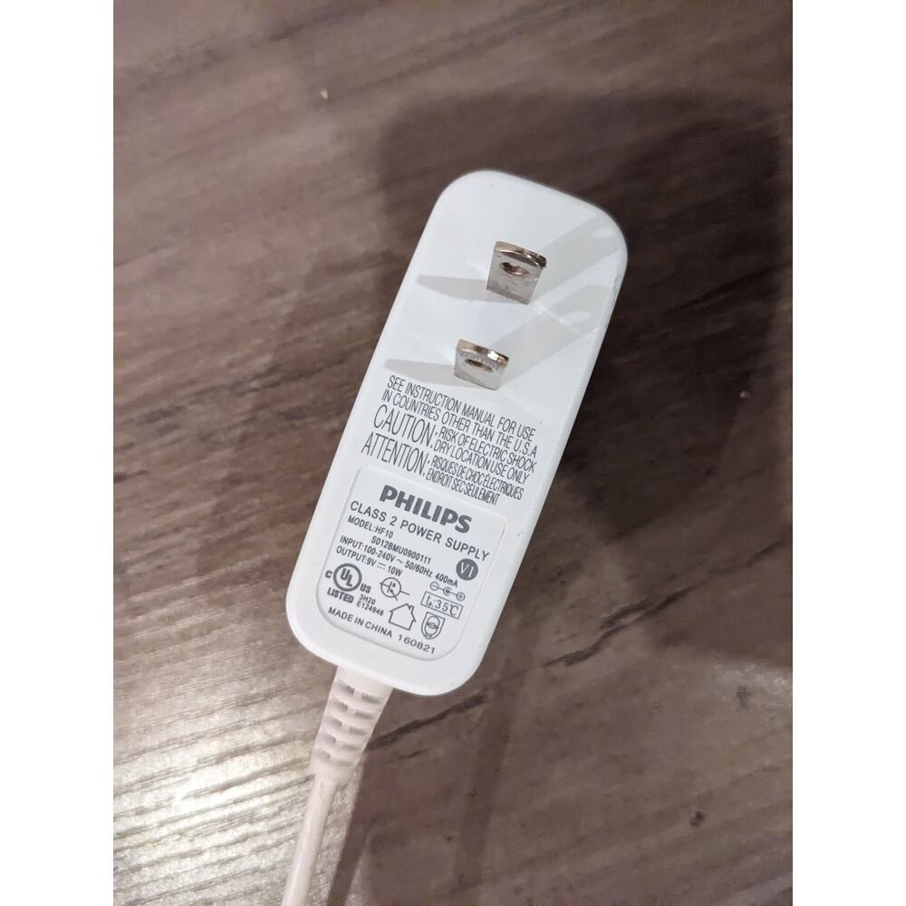 Philips goLITE BLU Energy Light Therapy Lamp (model HF3422)